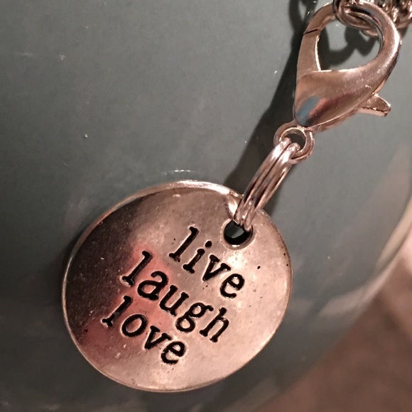 Clip Charm on stainless bracelet❤️Live laugh love - Picture 6 of 7